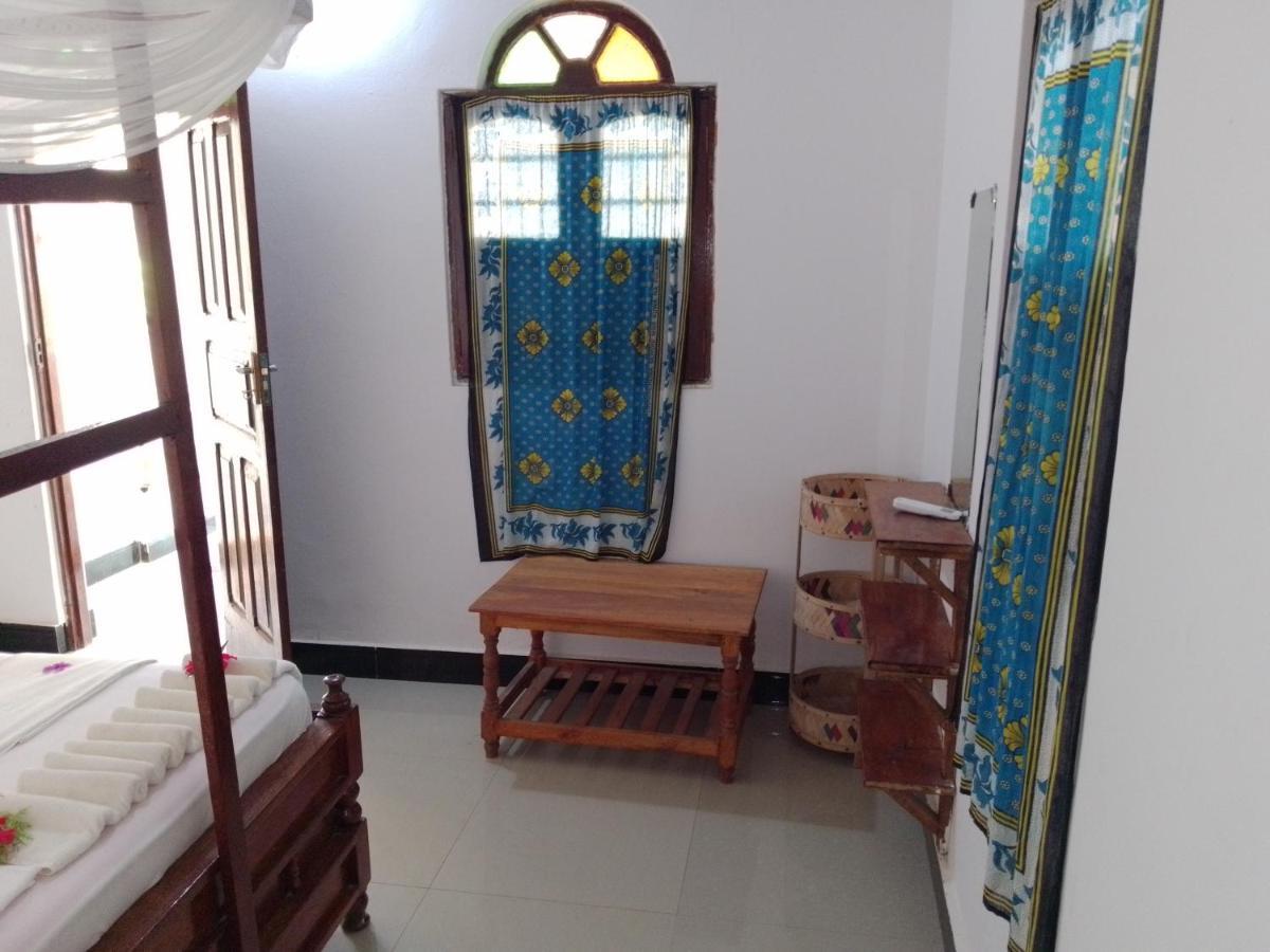H & H Bungalows Nungwi Eksteriør billede